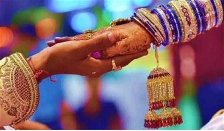 Marrying a girl below 18 years of age and a boy below 21 years of age is a cognizable and non-bailable offence
