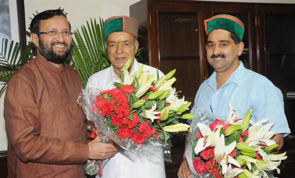 हिमाचल प्रदेश के वन मंत्री ठाकुर सिंह भरमौरी ने सूचना एवं प्रसारण राज्य  मंत्री (स्वतंत्र प्रभार), वन एवं जलवायु परिवर्तन (स्वतंत्र प्रभार) और संसदीय कार्यमंत्री प्रकाश जावडेकर से नई दिल्ली में मुलाकात की 